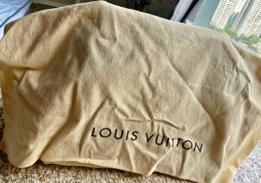 LOULS VUITTON-5