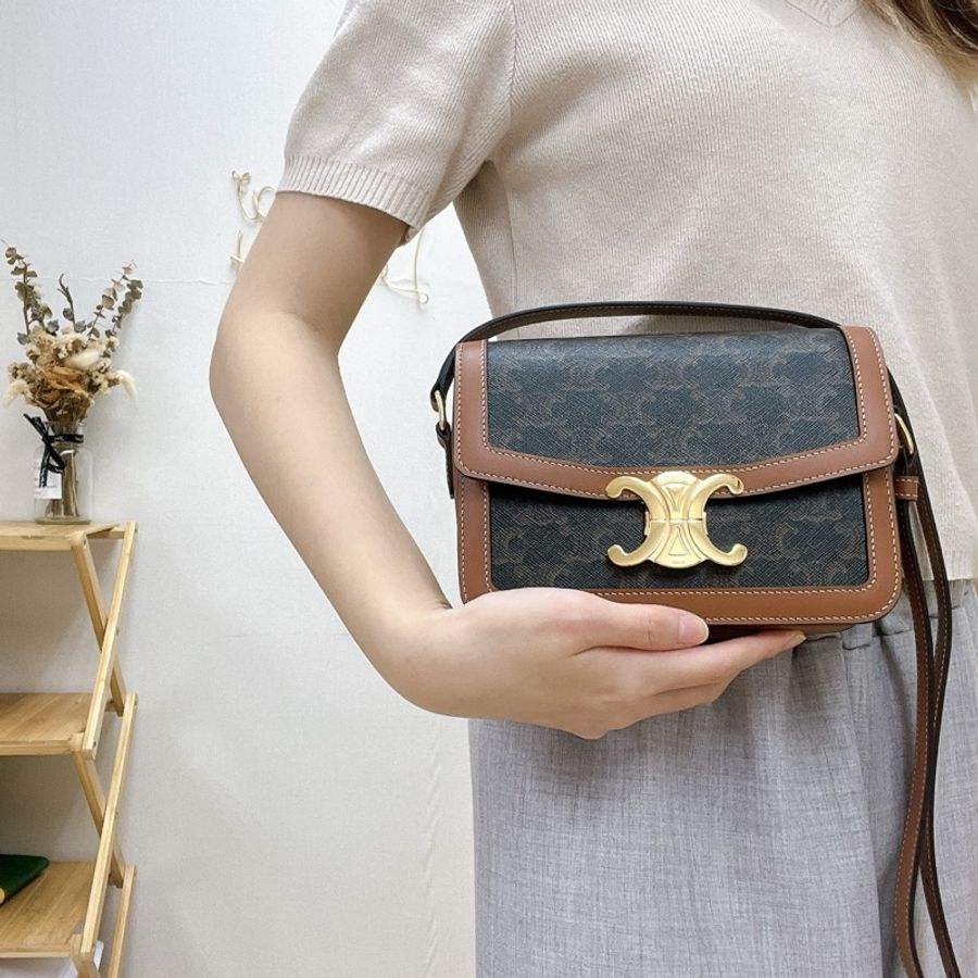 閒置未使用✨經典凱旋門老花 Celine triomphe bag teen 小號 單肩包/斜挎包-11