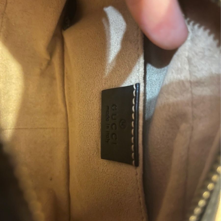 Gucci GG Marmont Mini 黑金-4