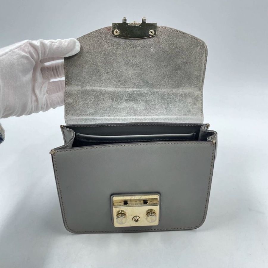 FURLA大象灰側背小方包,逛街包,隨身包,通勤包,二手真品,正品,現貨,免運-13
