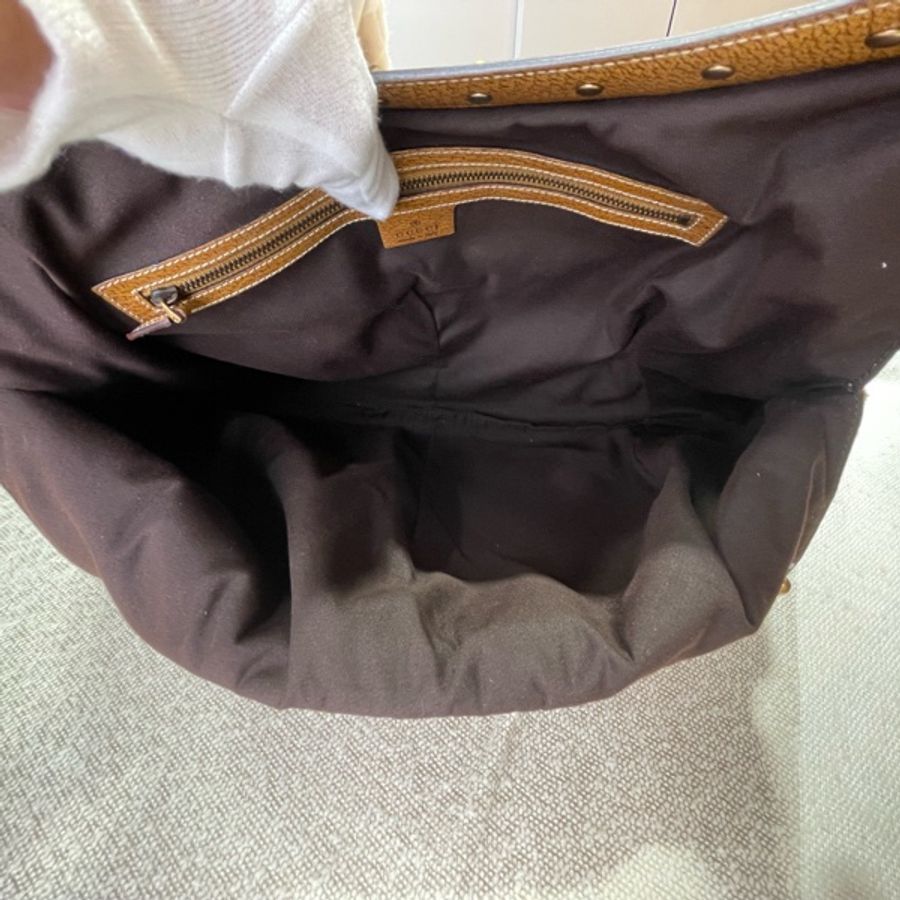 Gucci經典竹節包/扣掉竹節提把的部分:高29寬42/容量很大-15