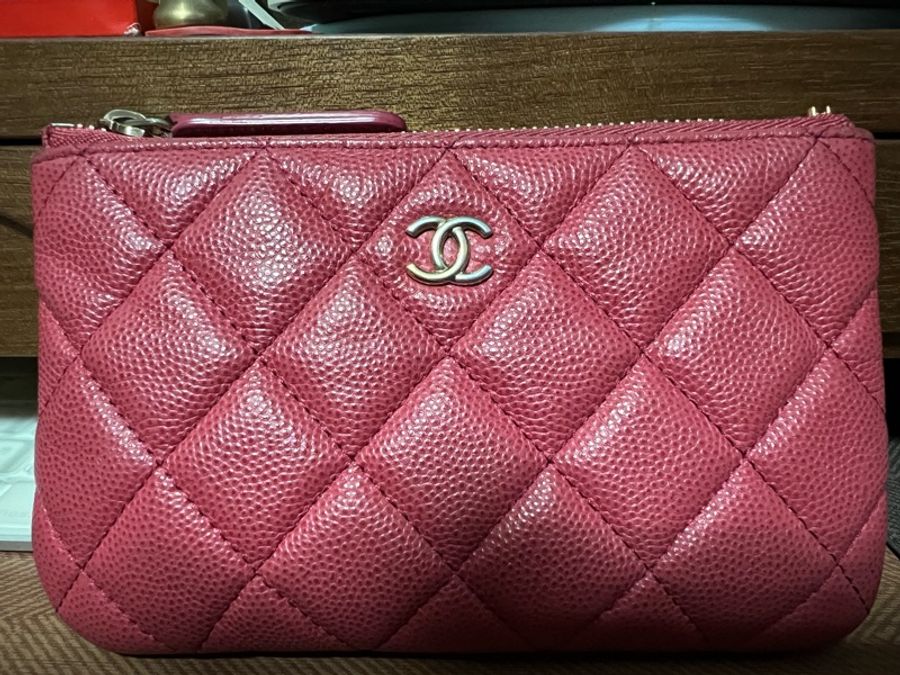 二手 CHANEL 荔枝牛皮淡金釦 莓紅色 拉鍊一字款零錢包-5