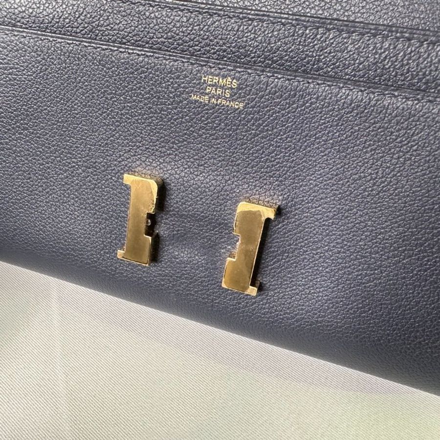 HERMES 深藍Constance To Go-9