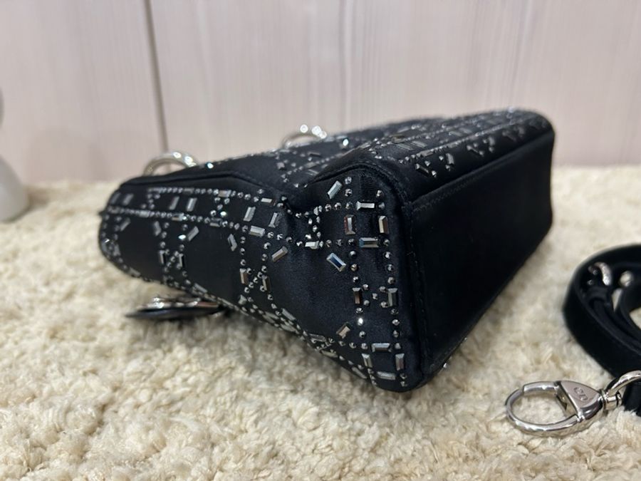Dior lady dior 新款黑色水鑽緞面三格黛妃包-4