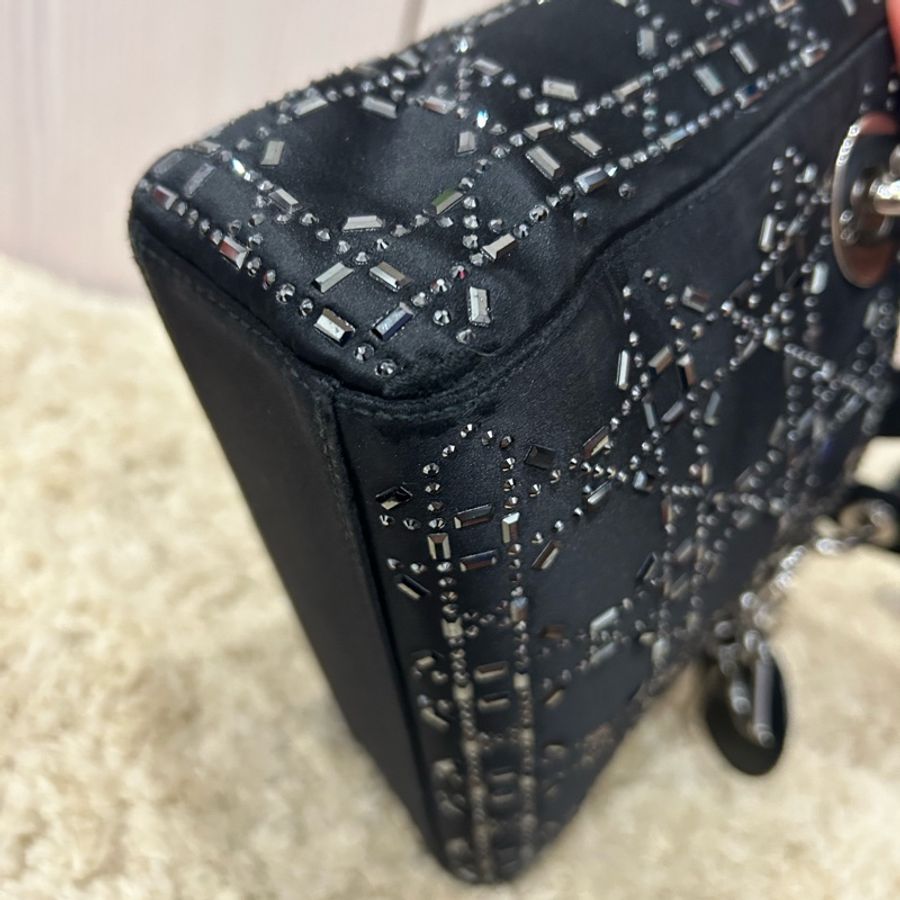 Dior lady dior 新款黑色水鑽緞面三格黛妃包-20
