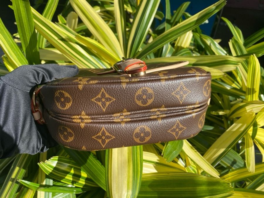 近新LV LOUIS VUITTON Saumur BB原花新款M46740小馬鞍包斜背包肩背包-15