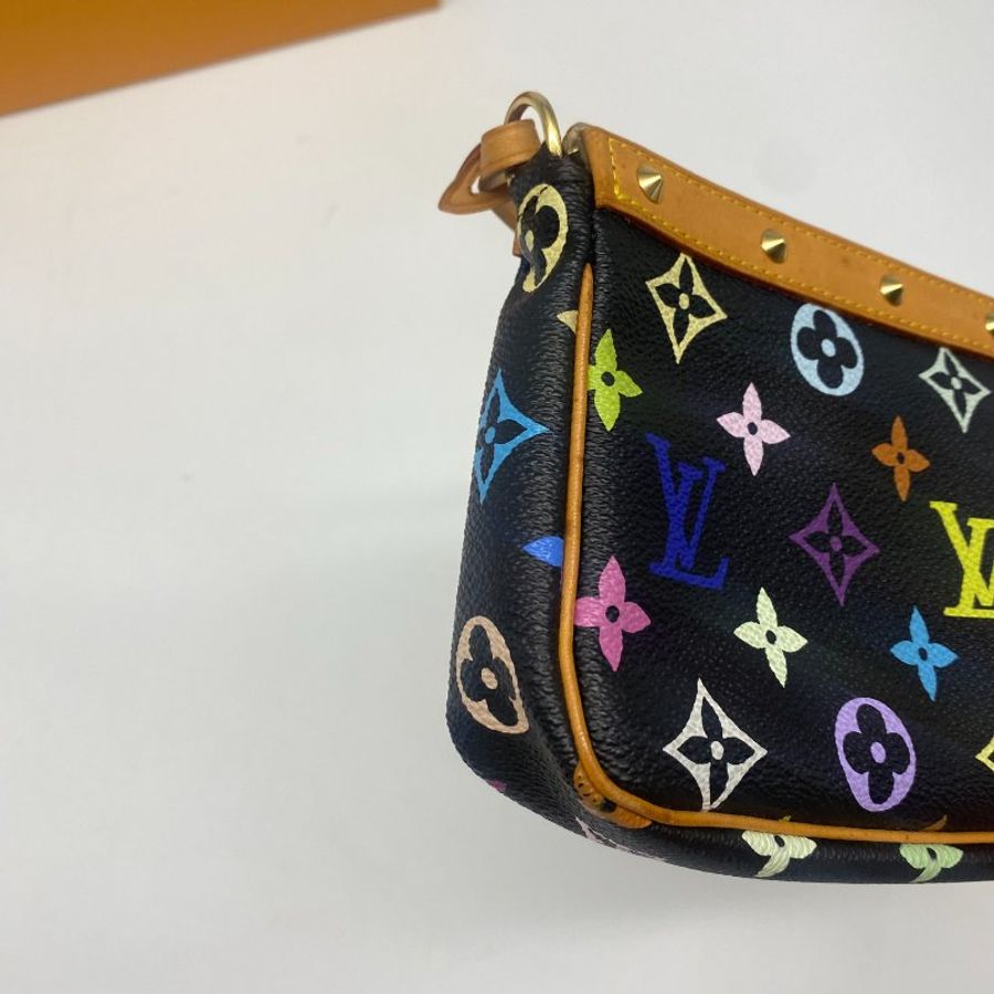 Louis Vuitton LV 黑三彩 村上隆 字紋 鉚釘 腋下包/麻將包-6
