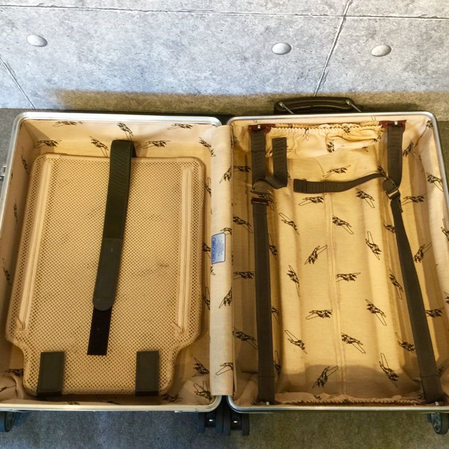 RIMOWA 銀色鋁製手提拉桿旅行箱 /20寸 /登機箱 /行李箱-9