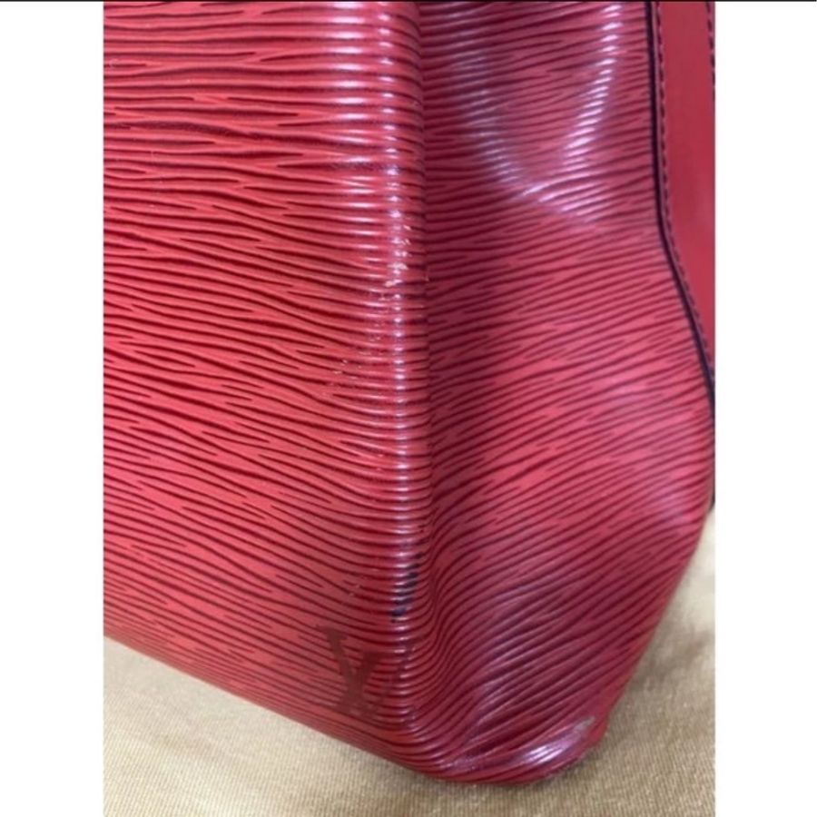 LV 水波紋 紅色水桶包(可私看細圖，誠可議價）-4