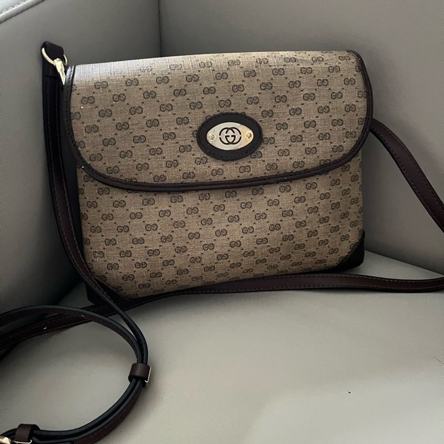 Gucci Vintage 經典老花郵差包-2