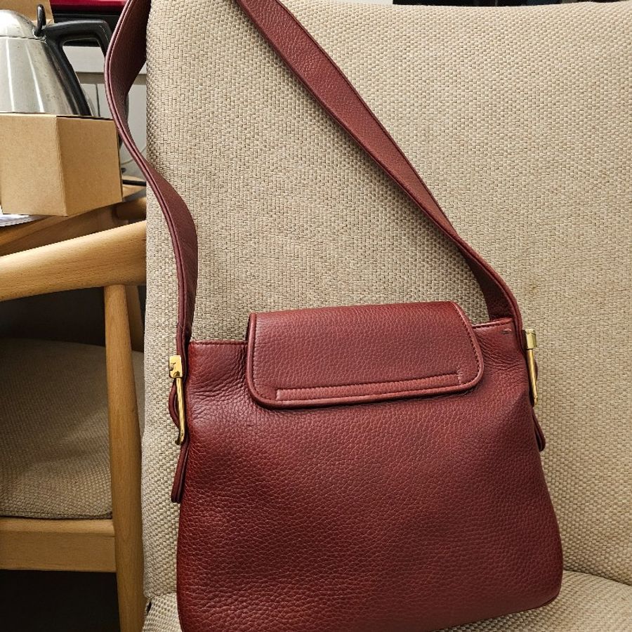 Gucci 古董精品 卡地亞酒紅色 翻蓋 側肩包 vintage 賈姬Jackie 包型 hobo包型-2