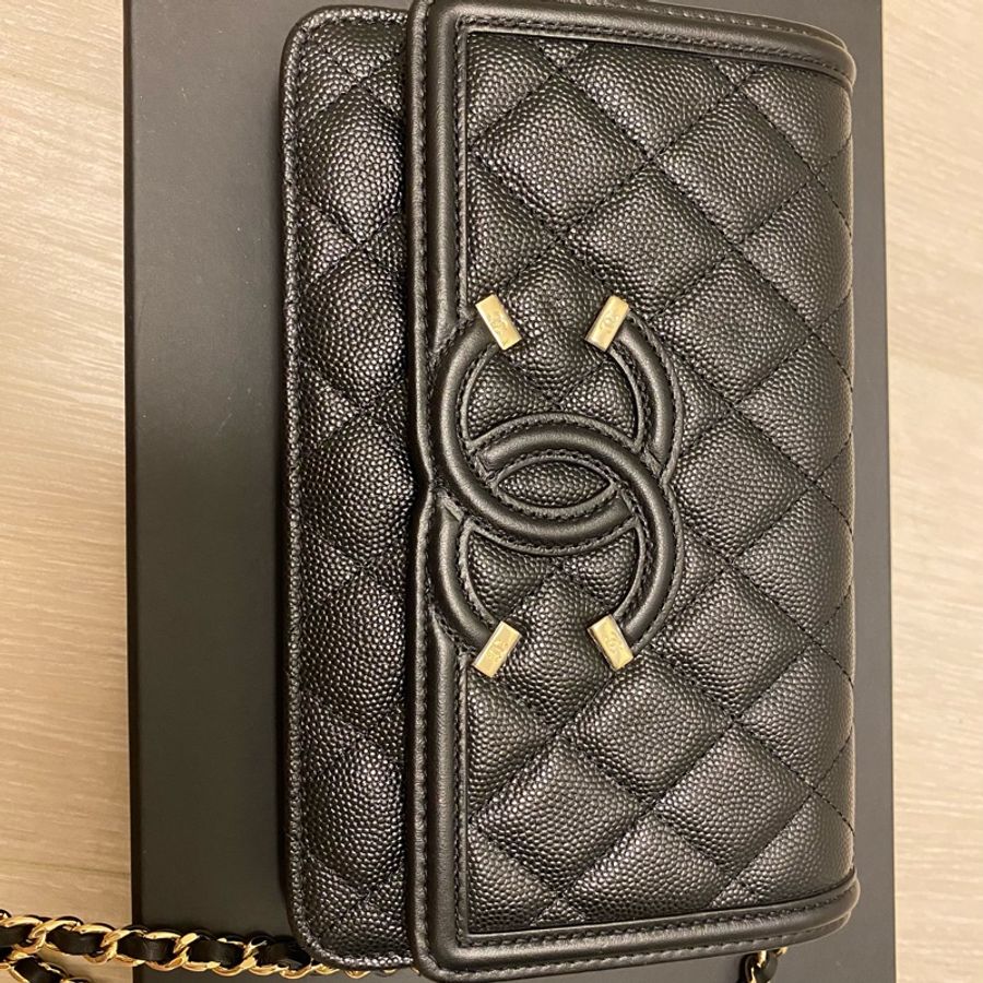 Chanel woc-2