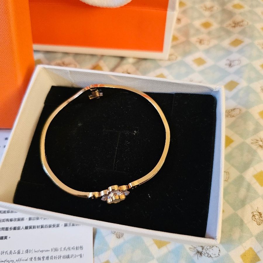 simple joy accessory 四葉草手環 (類似vcf四葉草)-2