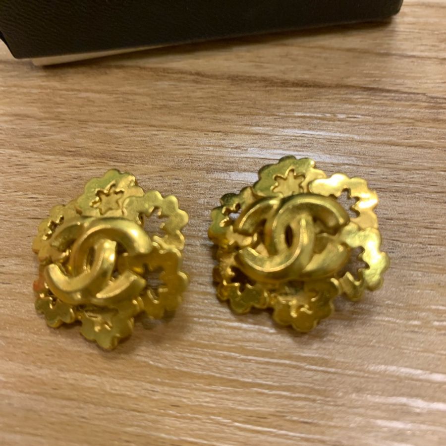 chanel vintage 金色耳環-2