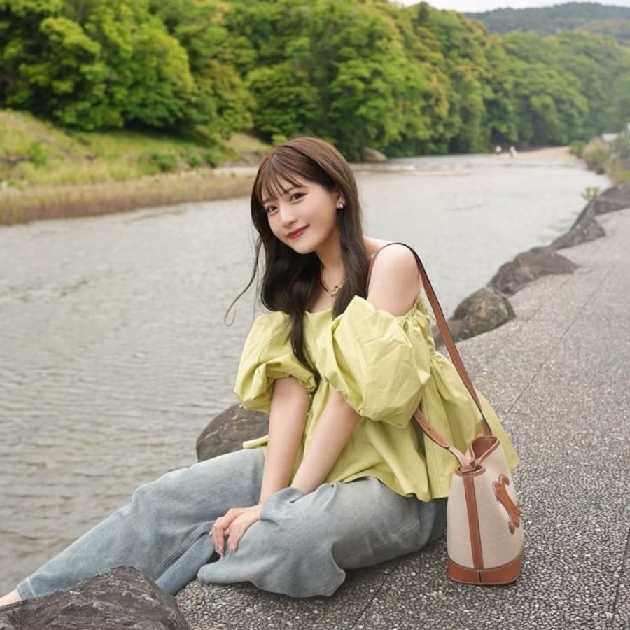 🎊佳節特賣🎁Celine 113782 小款 織物及牛皮革 Cuir 凱旋門水桶包 原色/黃褐色-11
