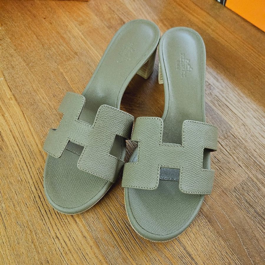 (全新品)HERMES OASIS涼鞋-3