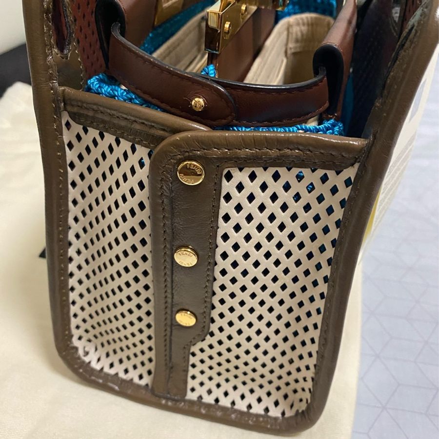 Fendi Peekaboo leather bag-6