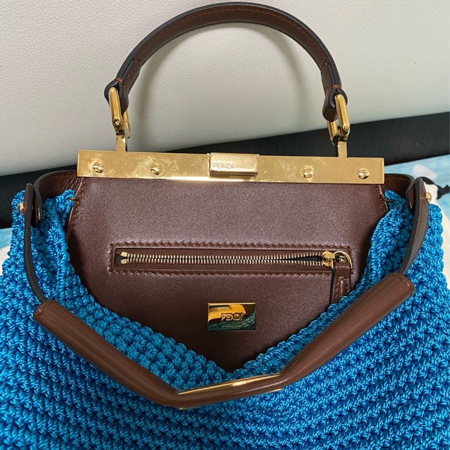 Fendi Peekaboo leather bag-13