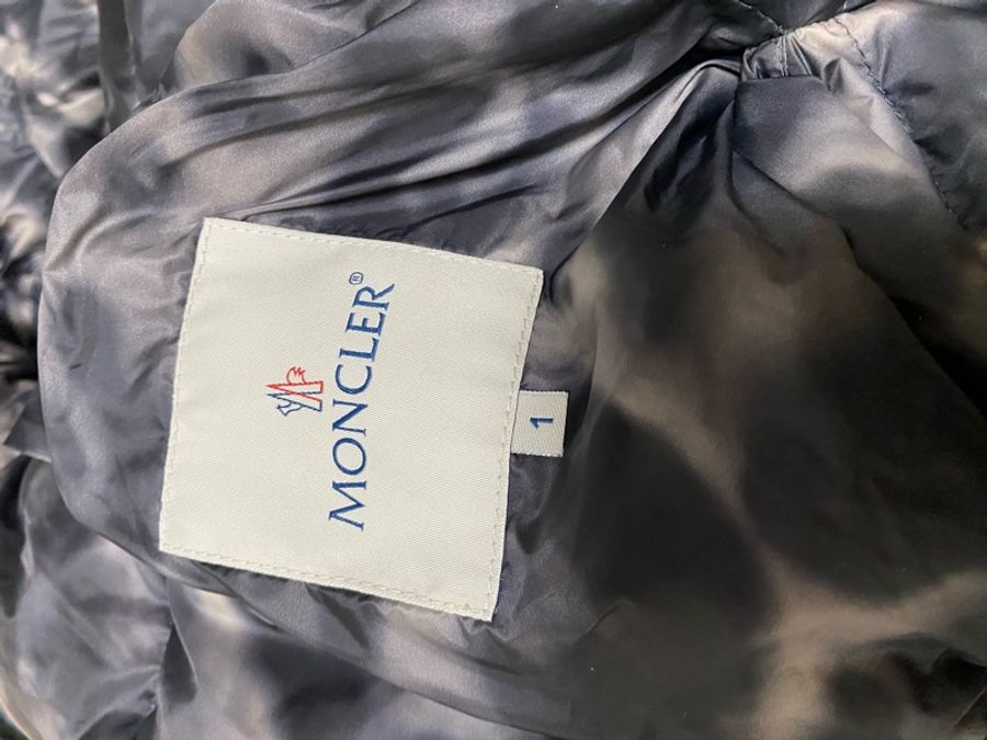 Moncler-3