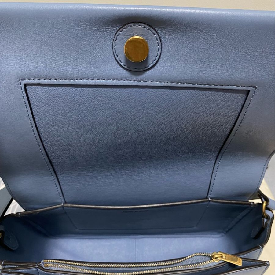 Celine-10