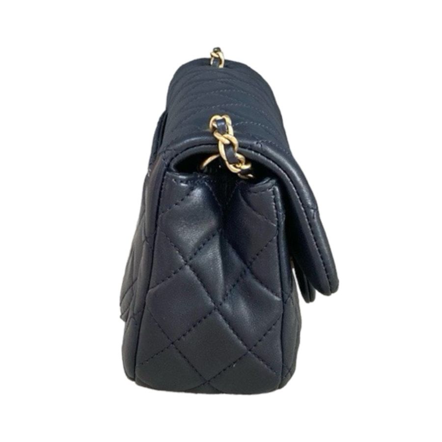 Chanel Lambskin 20cm 深藍色羊皮大mini金球-2
