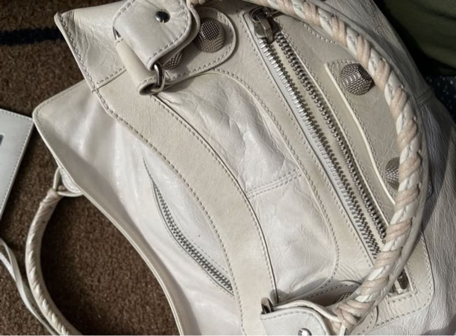 BALENCIAGA  白機車包 肩背包 巴黎世家 大釦系列 精品包-14