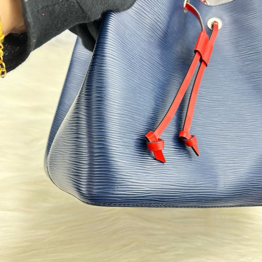 Louis Vuitton LV EPI M54367 水桶包 靛藍/紅-9
