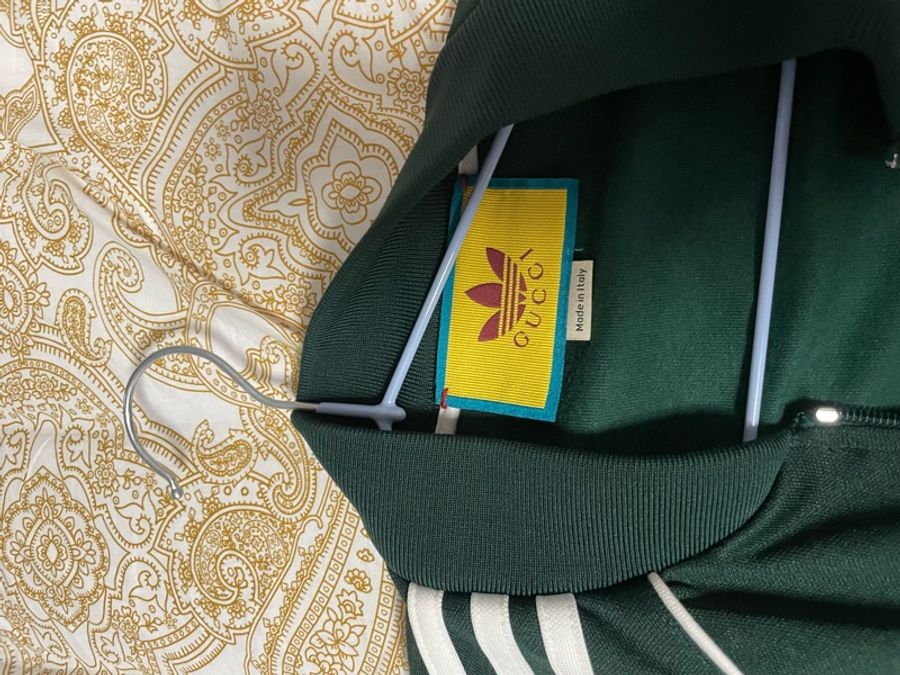 Gucci x Adidas 2022聯名外套！-1