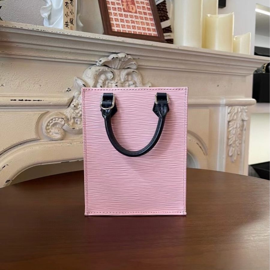Louis Vuitton Pink Petit Sac Plat 粉紅色風琴-4