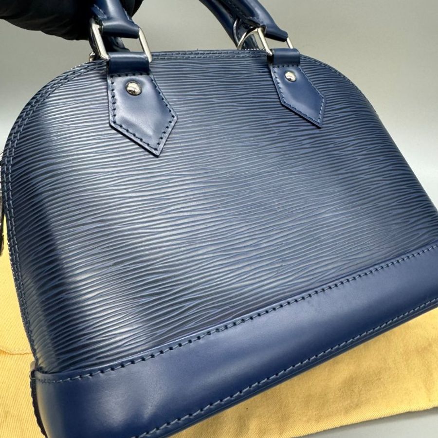 lv alma bb epi水波紋貝殼包-9
