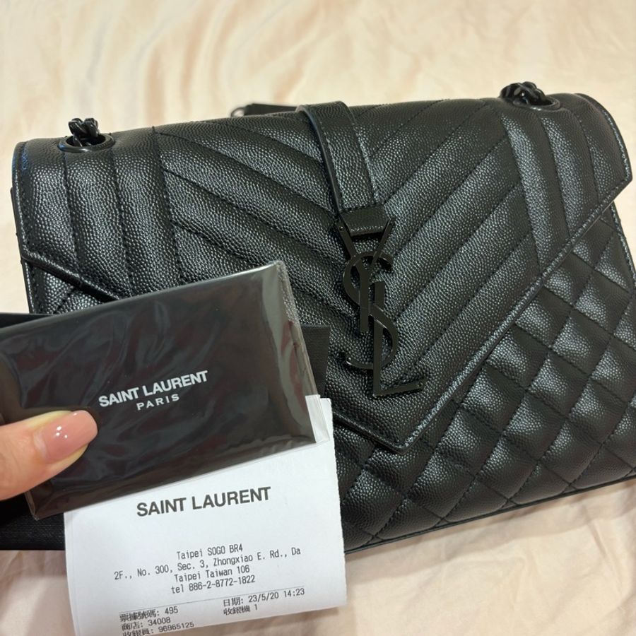 進全新🥰YSL黑色黑鏈魚子醬牛皮黑釦鏈條信封包 Envelope斜背包-5