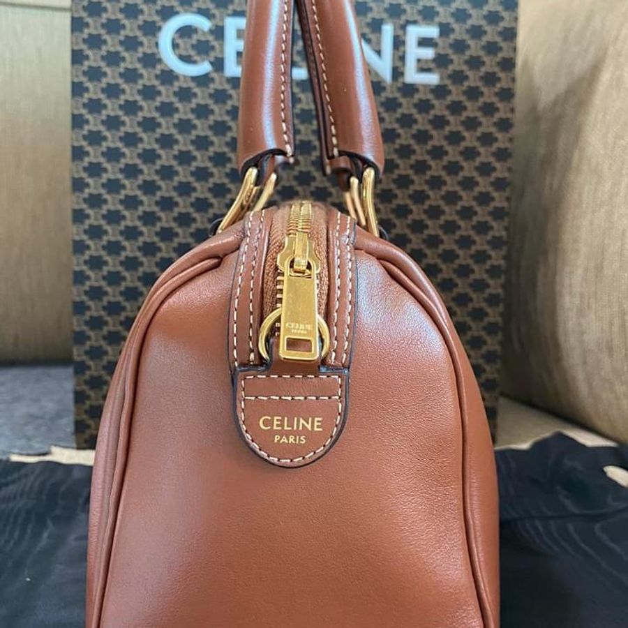 CELINE 小牛皮波士頓包-10