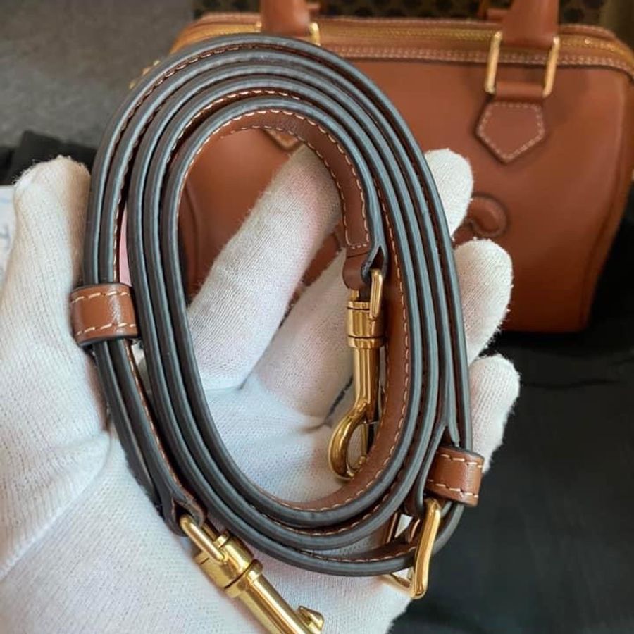 CELINE 小牛皮波士頓包-30