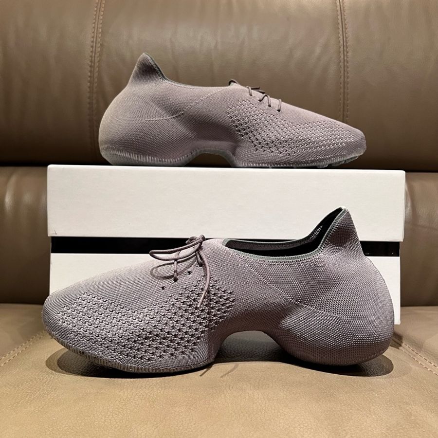 Givenchy男裝運動鞋👟The TK-360 in “Graphite” Size42-1