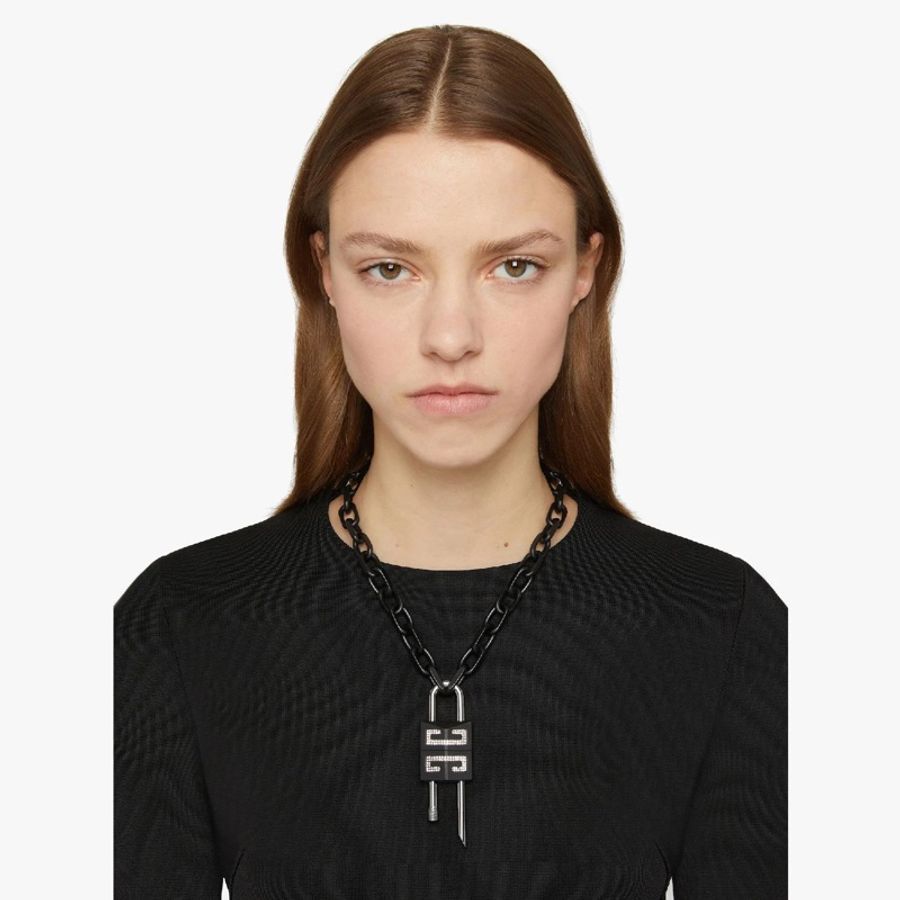 Givenchy 霧面黑鎖頭項鏈 🔒 Givenchy 4G Logo Lock necklace with crystals(男女皆可)-8