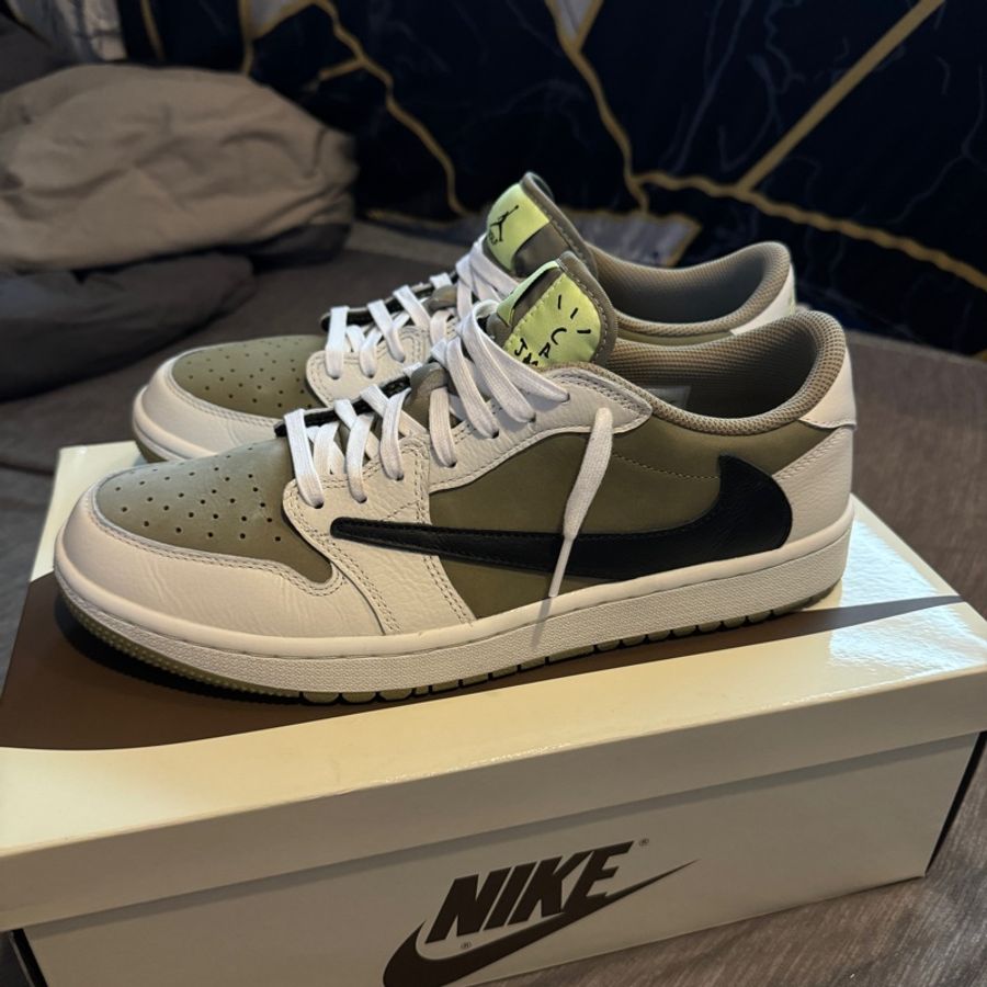 Nike Air Jordan 1 Golf x Travis Scott Neutral Olive 低筒 倒勾 橄欖綠-2