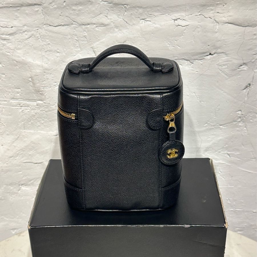 Chanel Vintage 黑色荔枝牛皮化妝箱包(非原廠鍊帶)-2