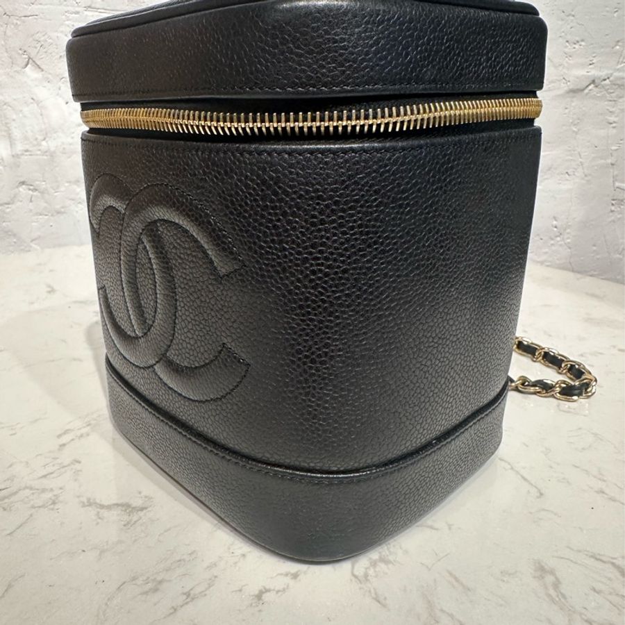 Chanel Vintage 黑色荔枝牛皮化妝箱包(非原廠鍊帶)-8