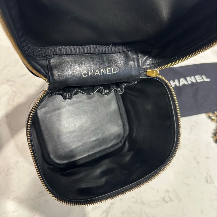 Chanel Vintage 黑色荔枝牛皮化妝箱包(非原廠鍊帶)-11