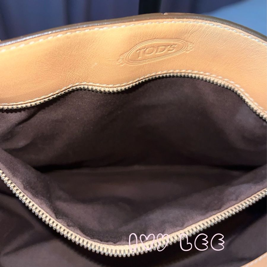 TOD's 經典手提包 肩背包 斜背包 奶茶色 皮革標誌 二手精品-11