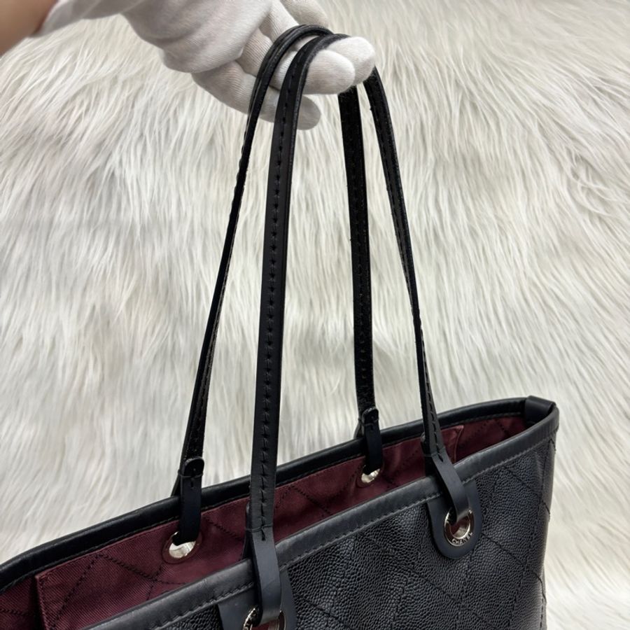 Chanel黑荔枝皮銀釦菱格肩背托特包-9