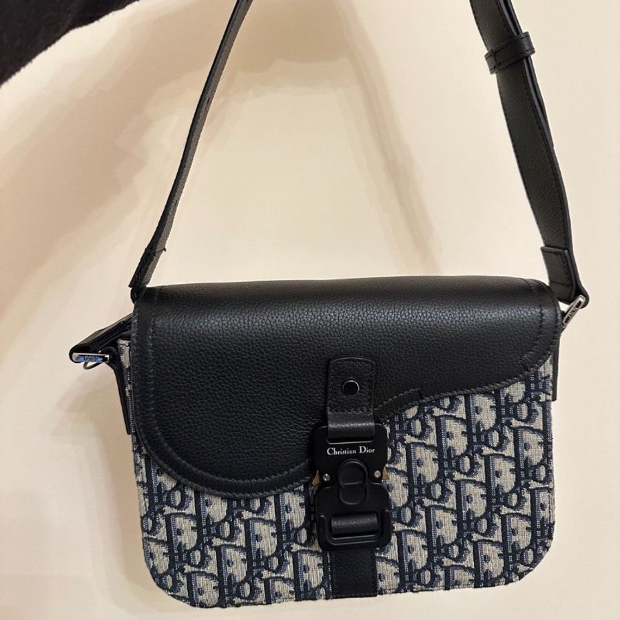 Christian Dior Saddle 小型翻蓋郵差包-0