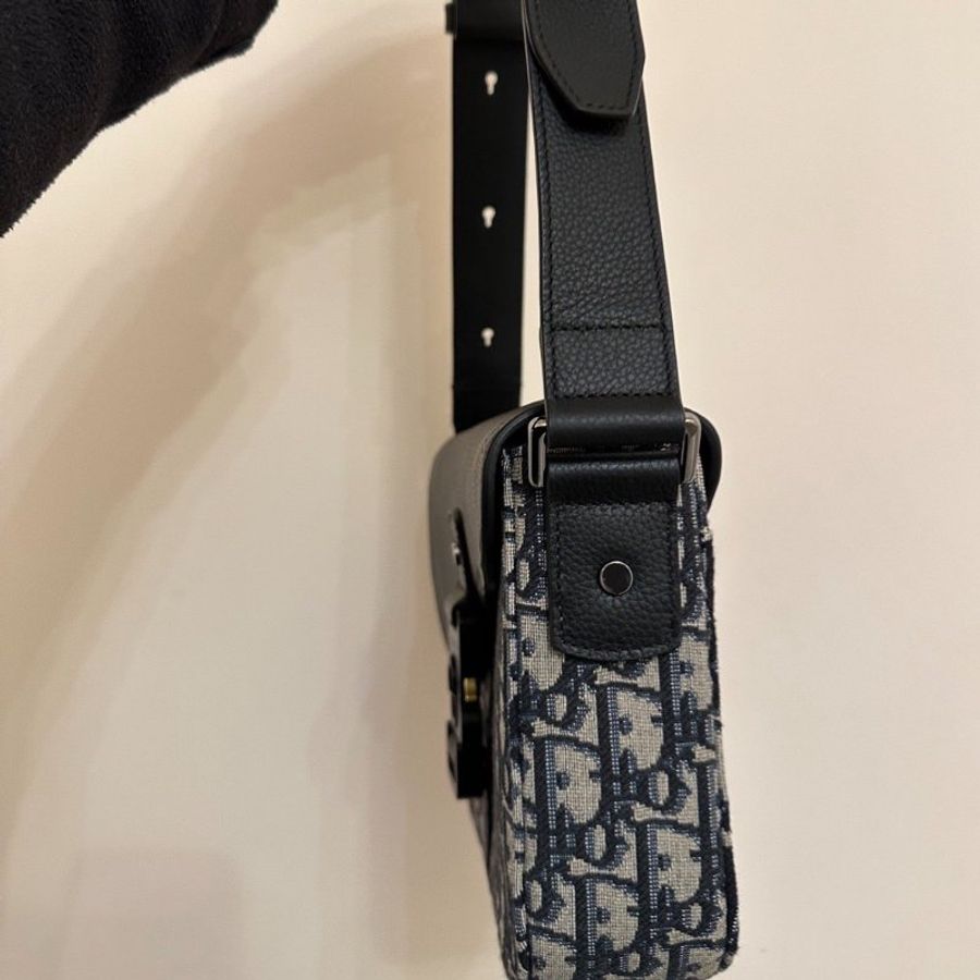 Christian Dior Saddle 小型翻蓋郵差包-1