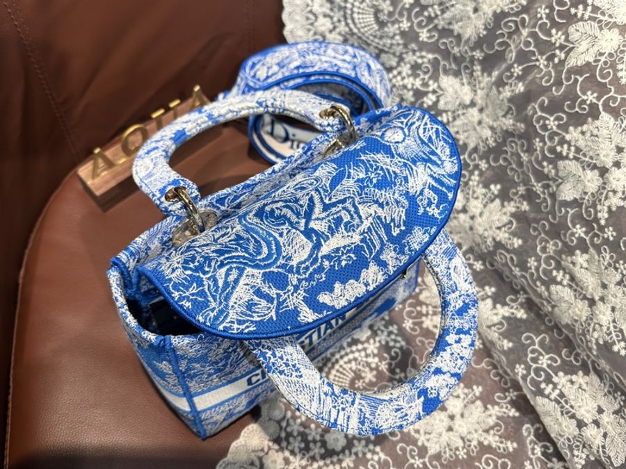 Dior Lady D-Lite Medium 藍白刺繡青花瓷-7
