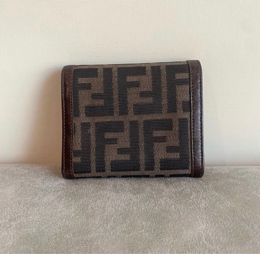 降價❤️正品Fendi 老花短夾-1