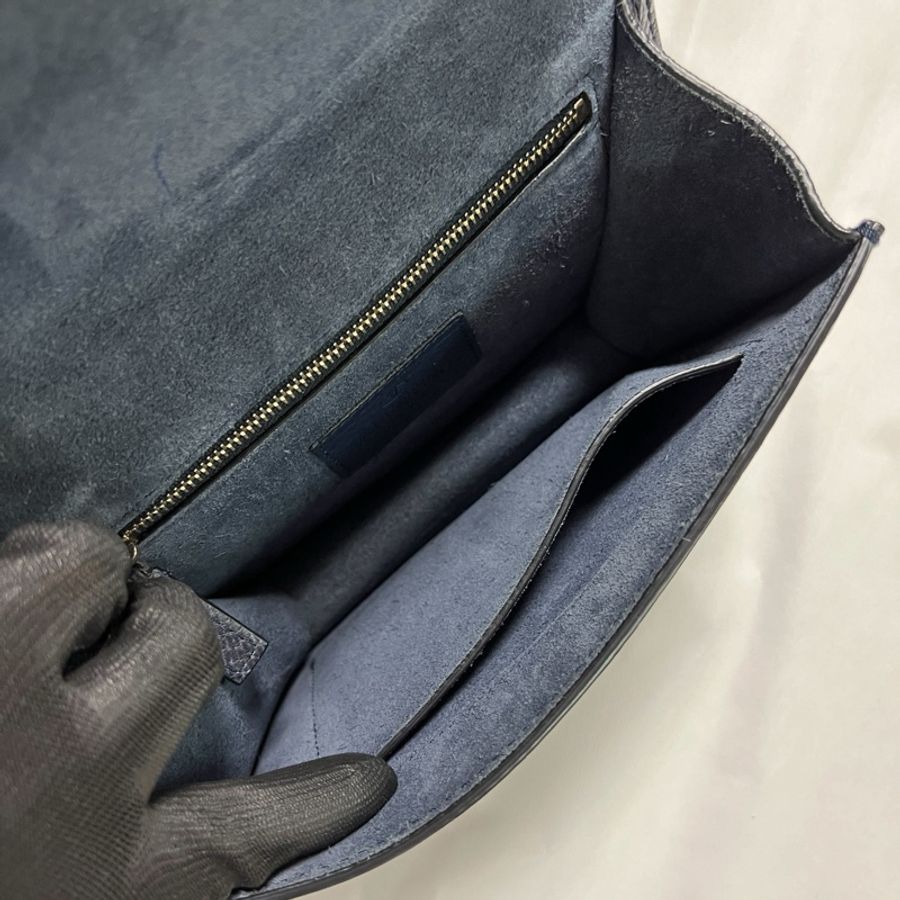 Valentino 鉚釘側(斜)背包-8