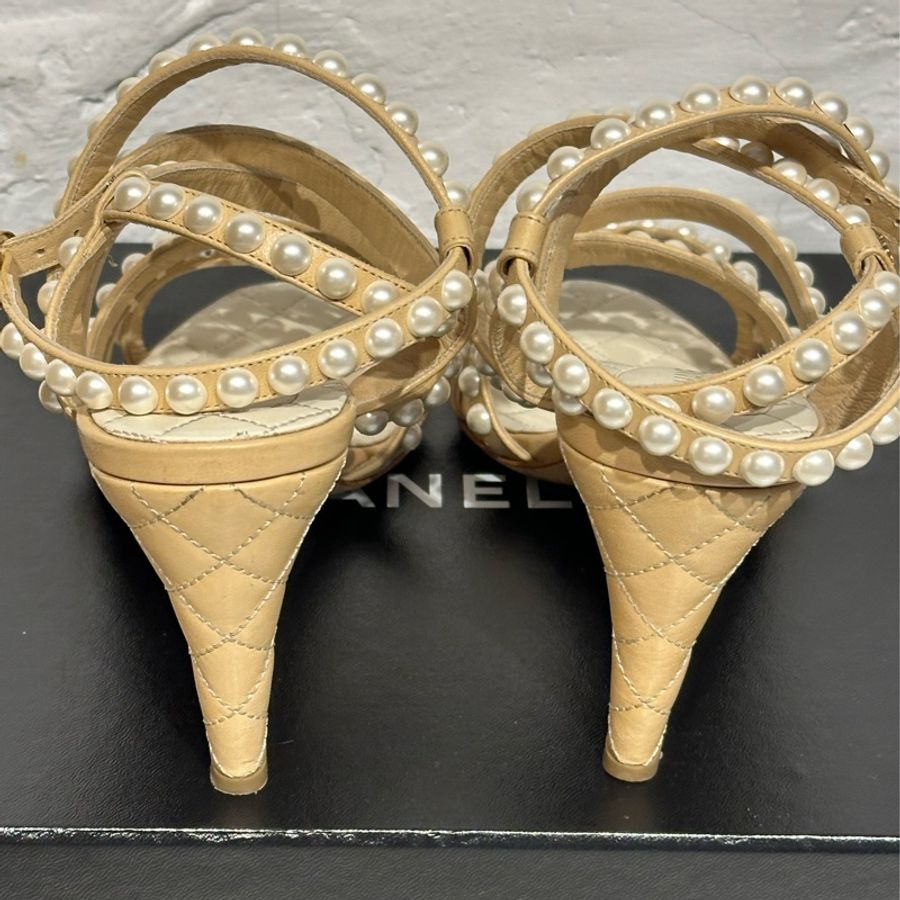 CHANE 珍珠高跟鞋👠淺駝色-3