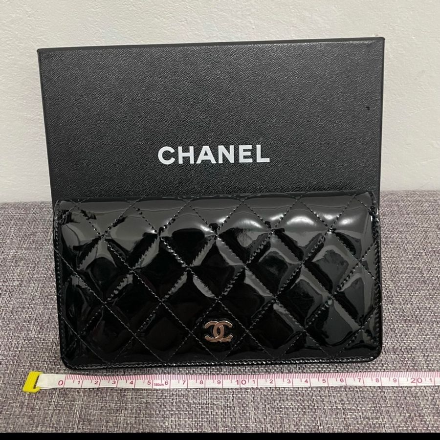 Chanel 漆皮銀包-5