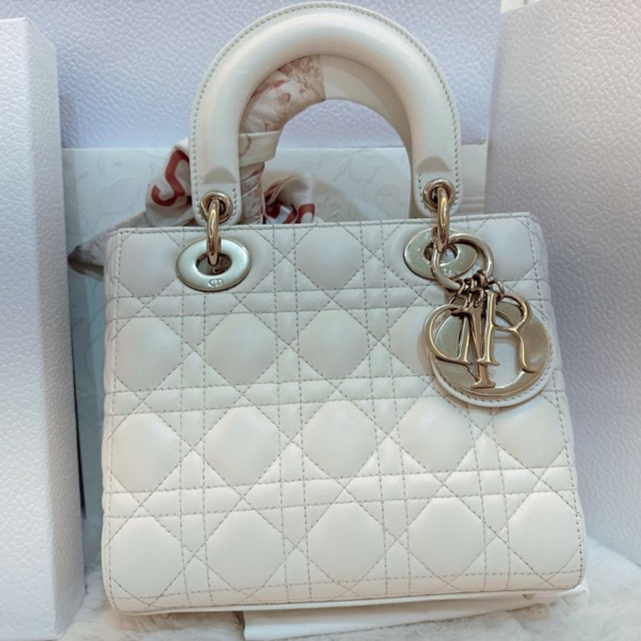 「配件超齊全」Dior Lady Dior 四格黛妃包 奶油色淡金 滿滿大全配-8