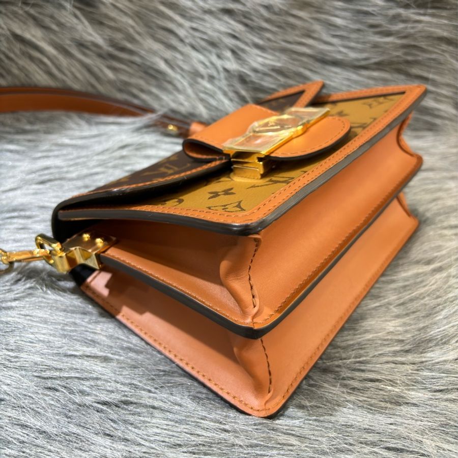 LV M44580 mini Dauphine 原花 金釦 老花 達芙妮 雙色 拼色 肩背包 斜背包-6